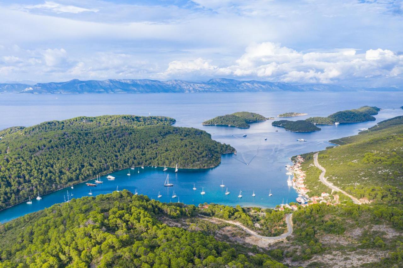 Hotel Odisej Goveđari Εξωτερικό φωτογραφία