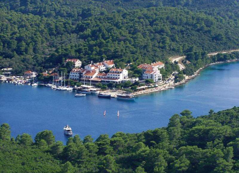 Hotel Odisej Goveđari Εξωτερικό φωτογραφία