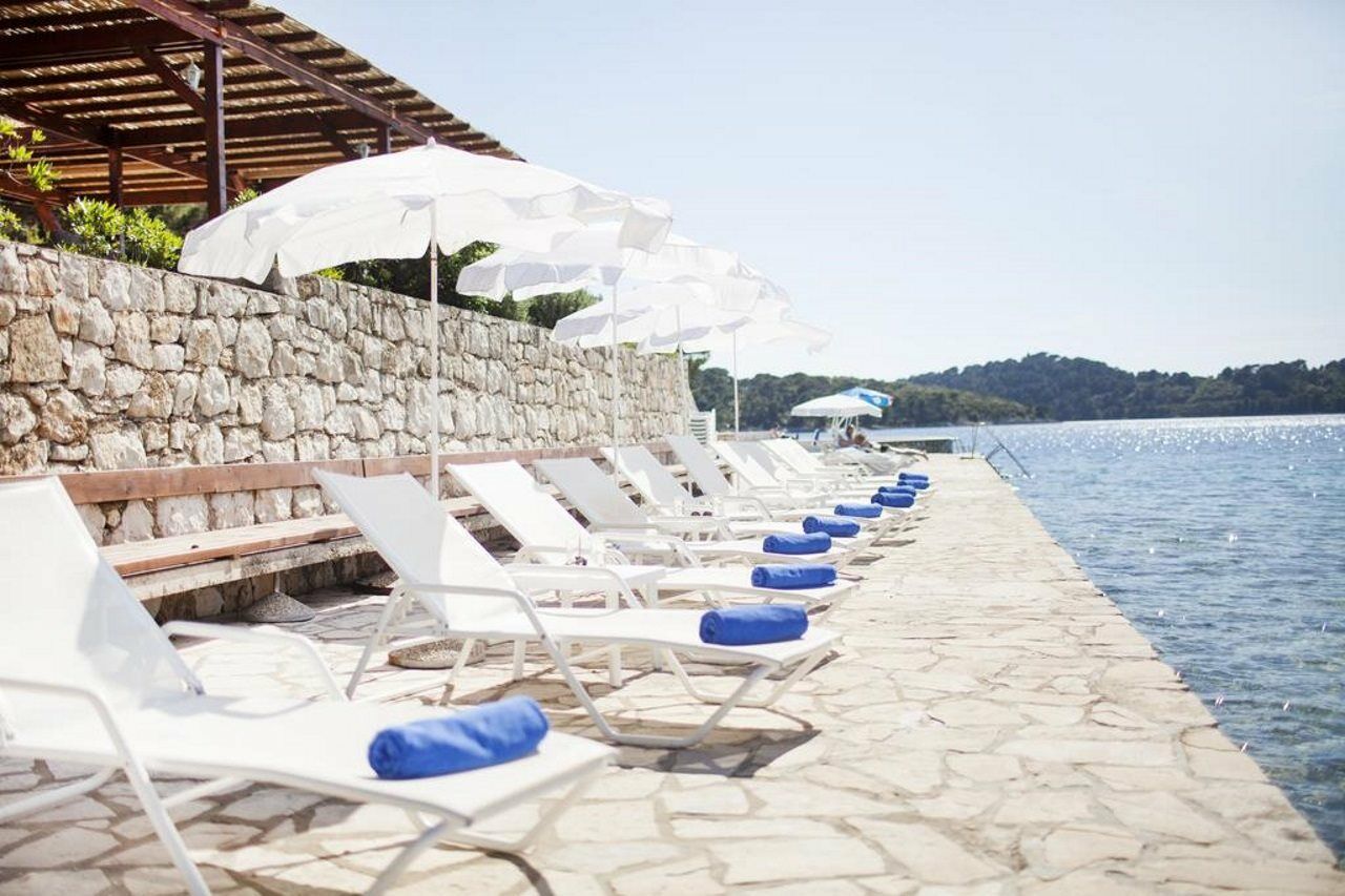 Hotel Odisej Goveđari Εξωτερικό φωτογραφία